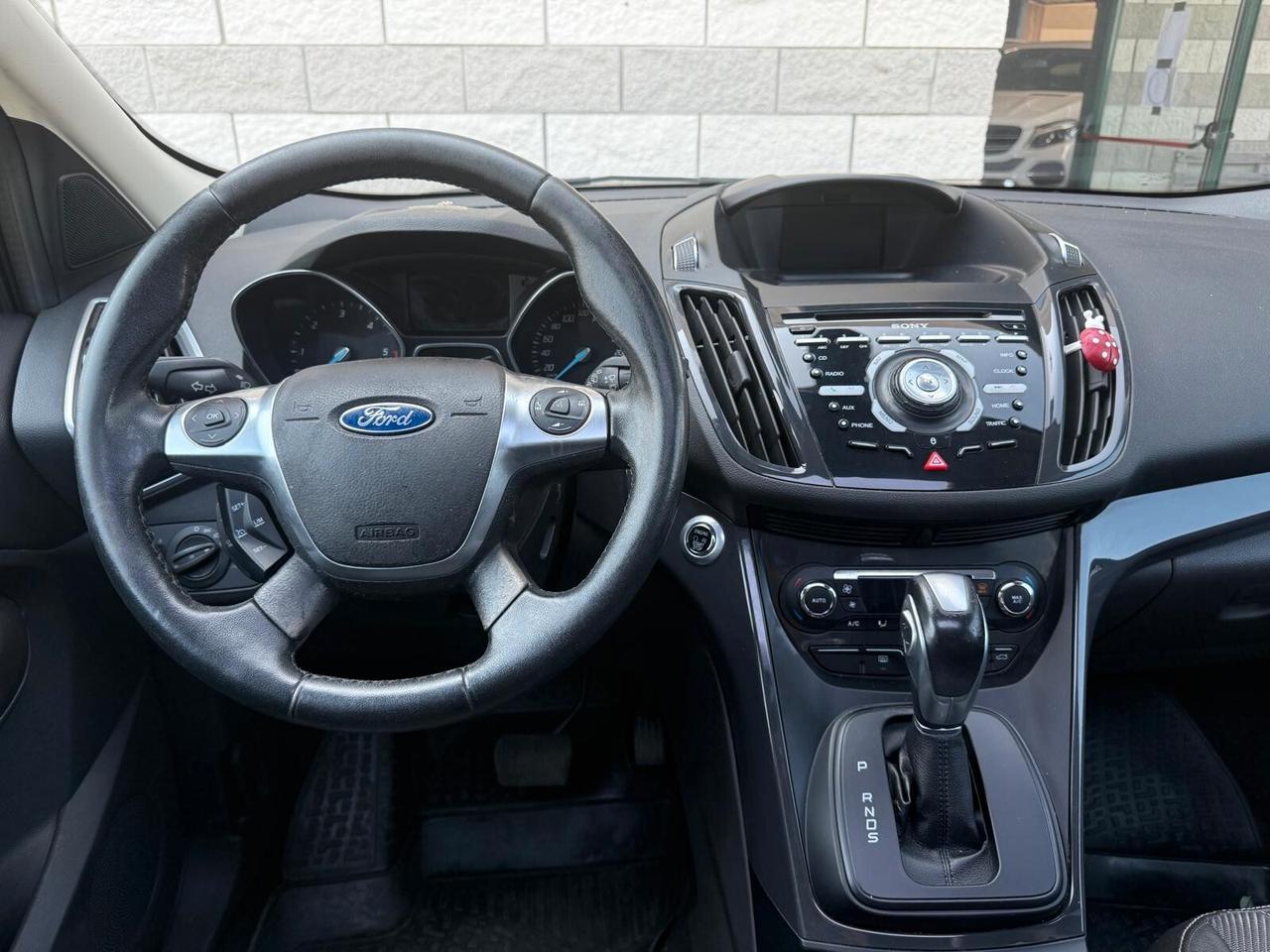 Ford Kuga 2.0 TDCI 140 CV 4WD Powershift Plus