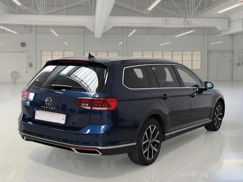 VOLKSWAGEN PASSAT VARIANT 2.0 TDI SCR EVO 110kW Executive DSG