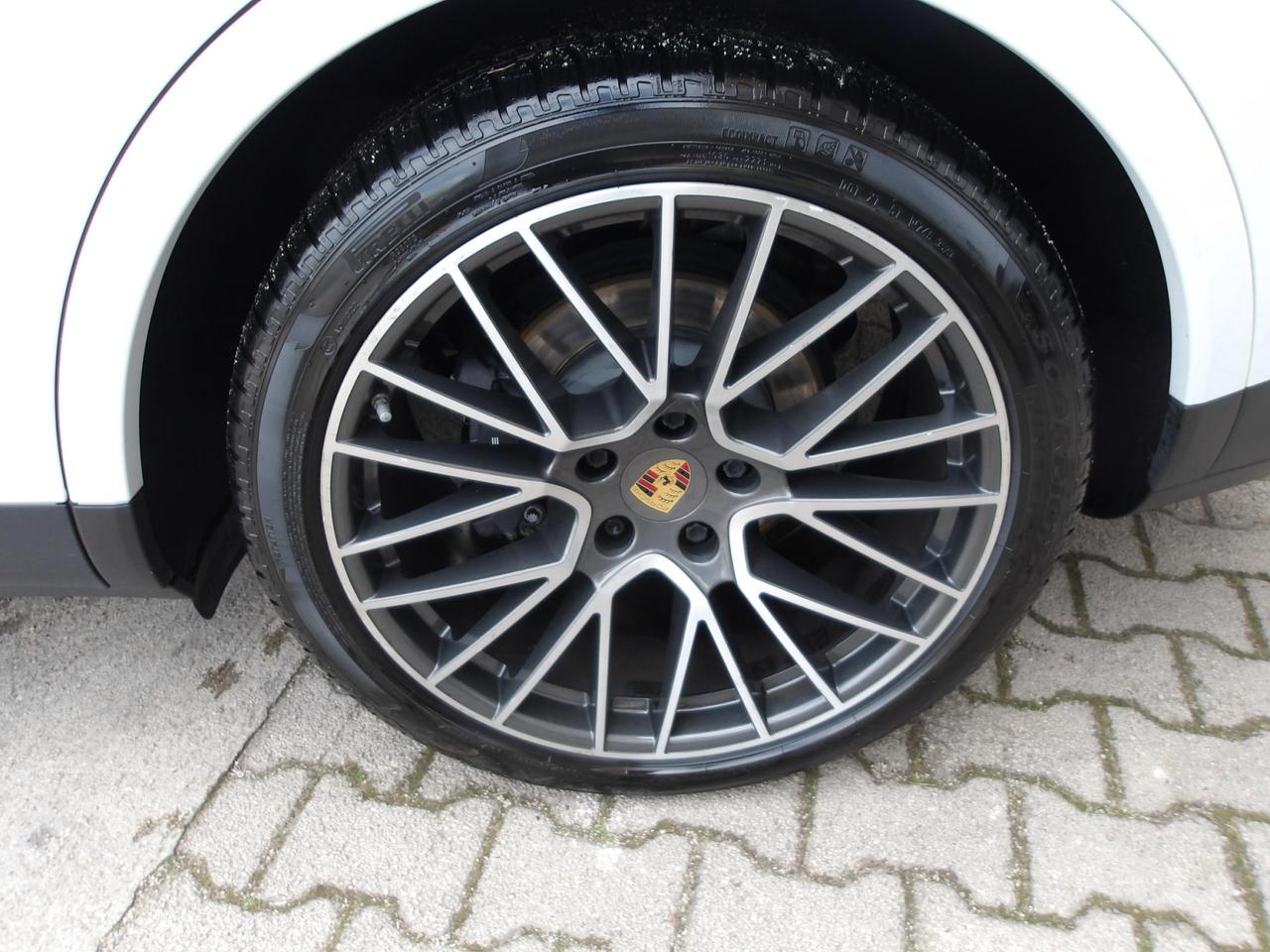 Porsche Cayenne Coupe 3.0 tiptronic