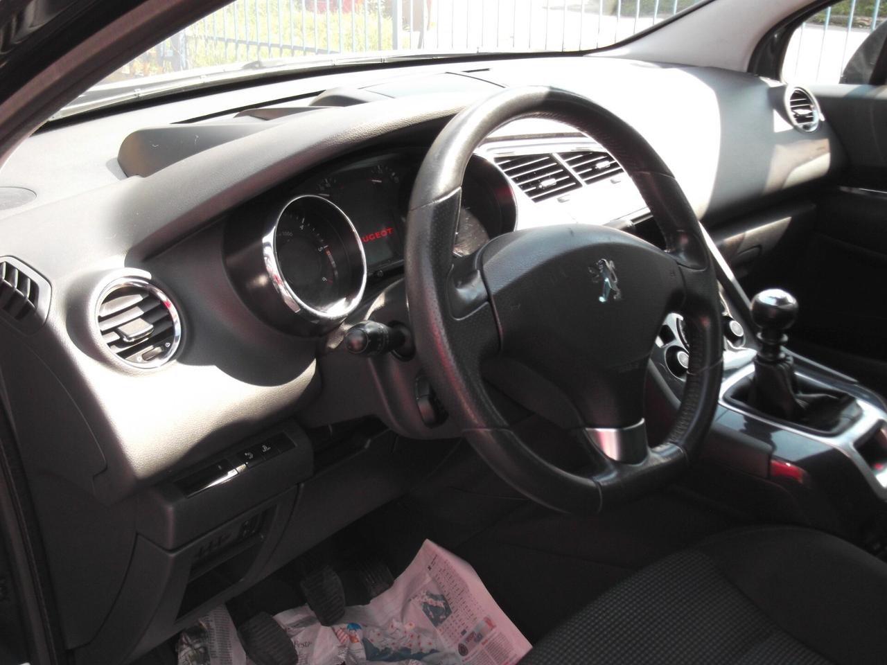 Peugeot 5008 2.0 HDi 150CV Féline - 20
