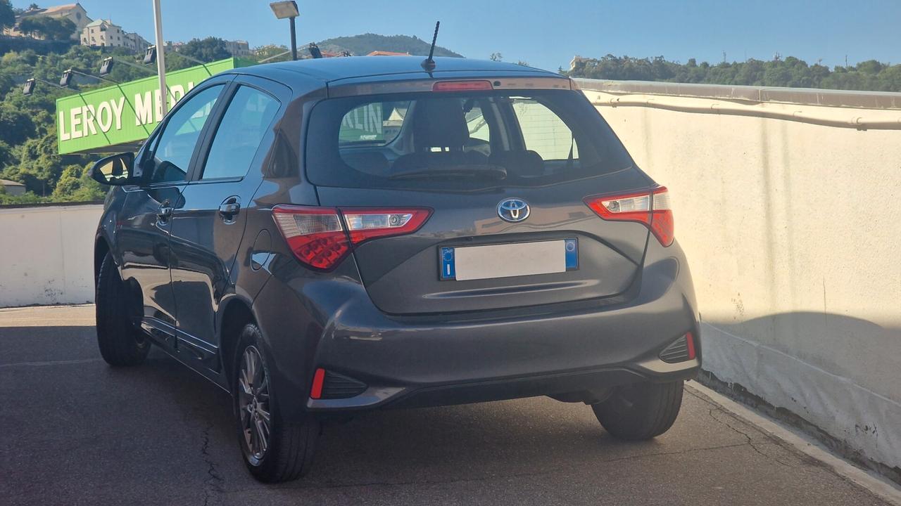 Toyota Yaris 1.5 Hybrid 5 porte Active