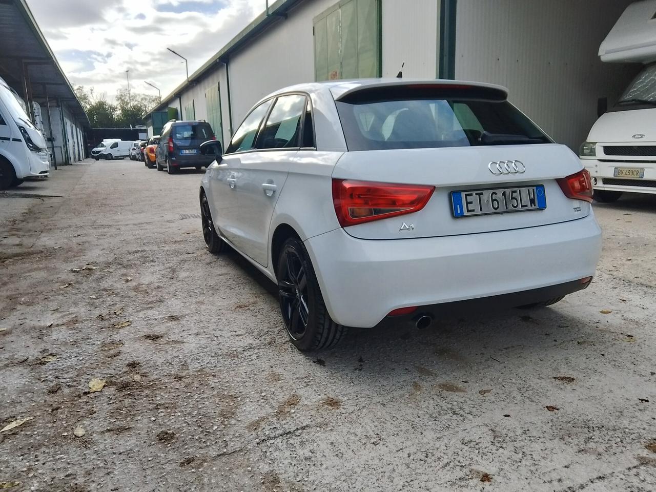 Audi A1 1.6 TDI 105 CV Attraction