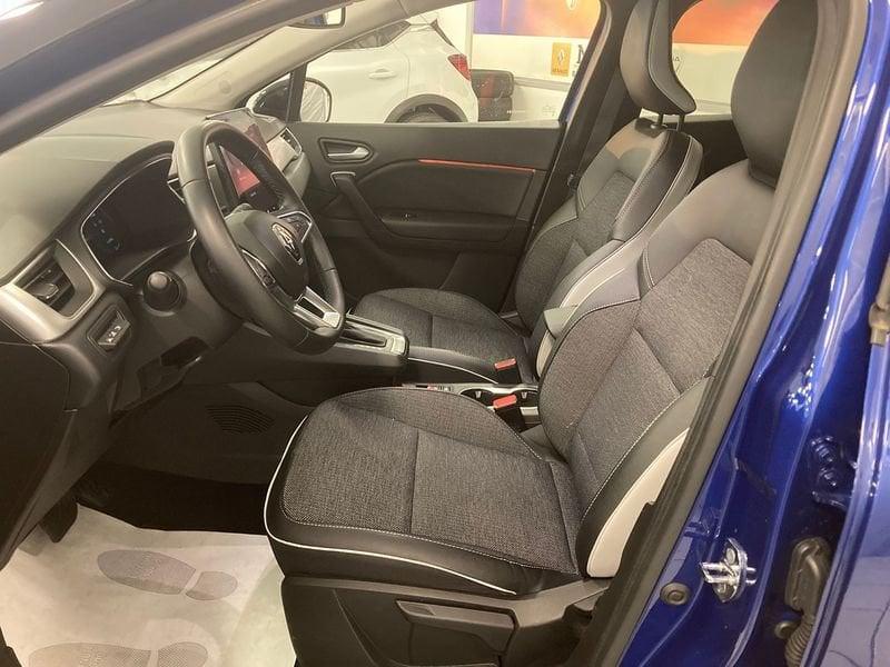 Renault Captur Techno Fast Track Auto hybrid 145 rif.GK542