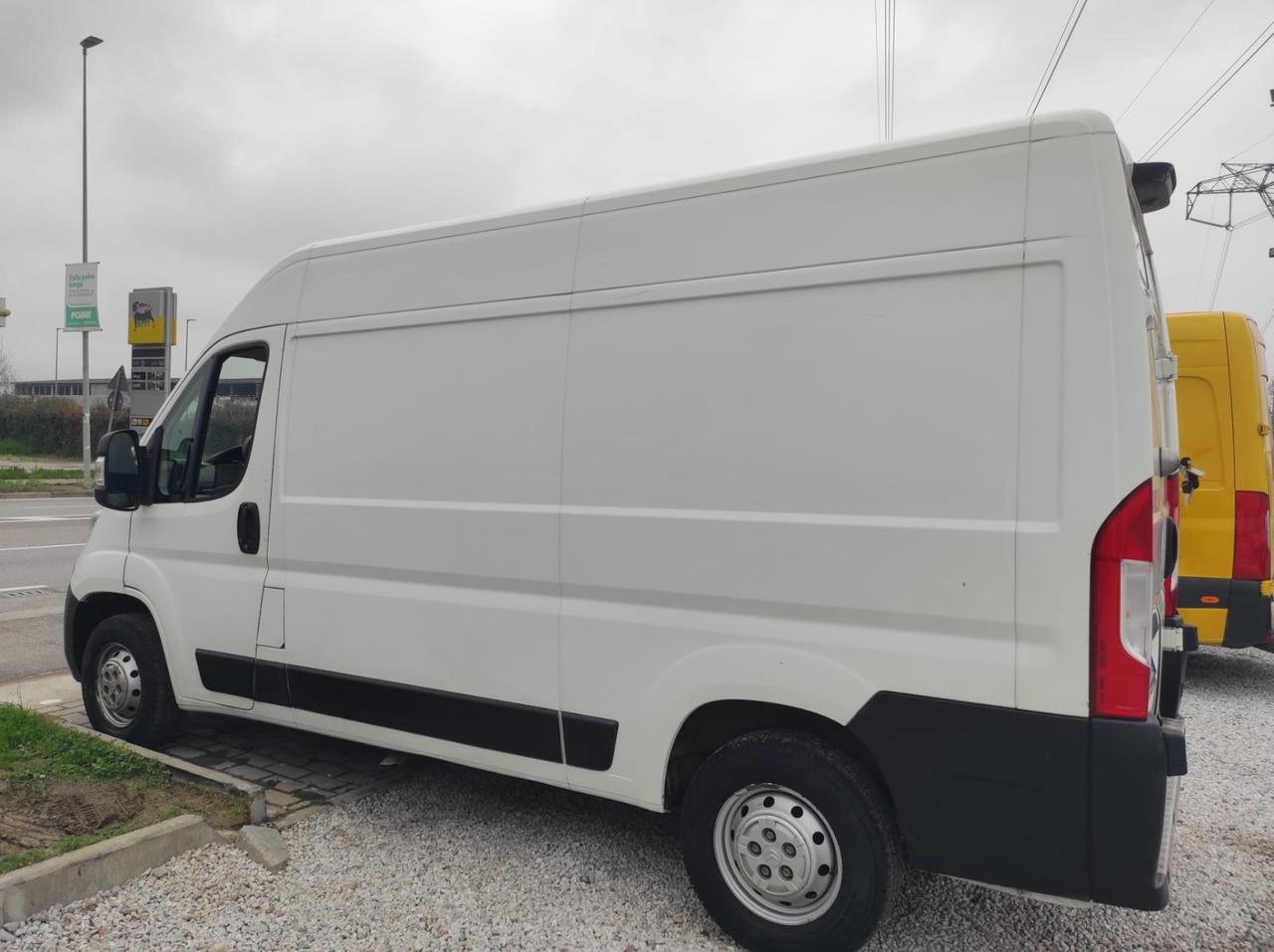 Citroen Jumper 33 2.2 BlueHdi L2H2 140CV Iva Compresa