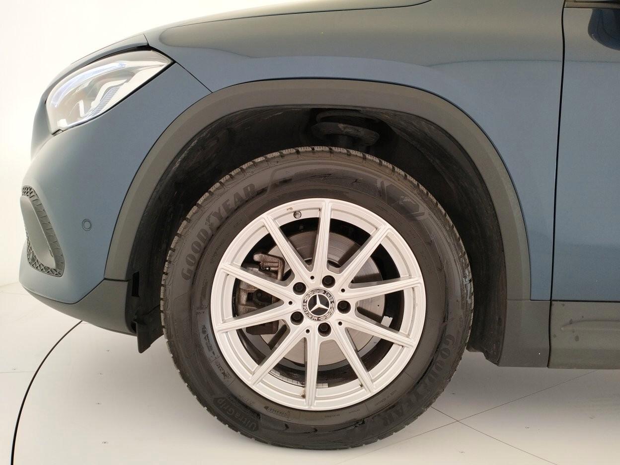 MERCEDES BENZ GLA 200d GLA Business Extra auto - IVA ESPOSTA