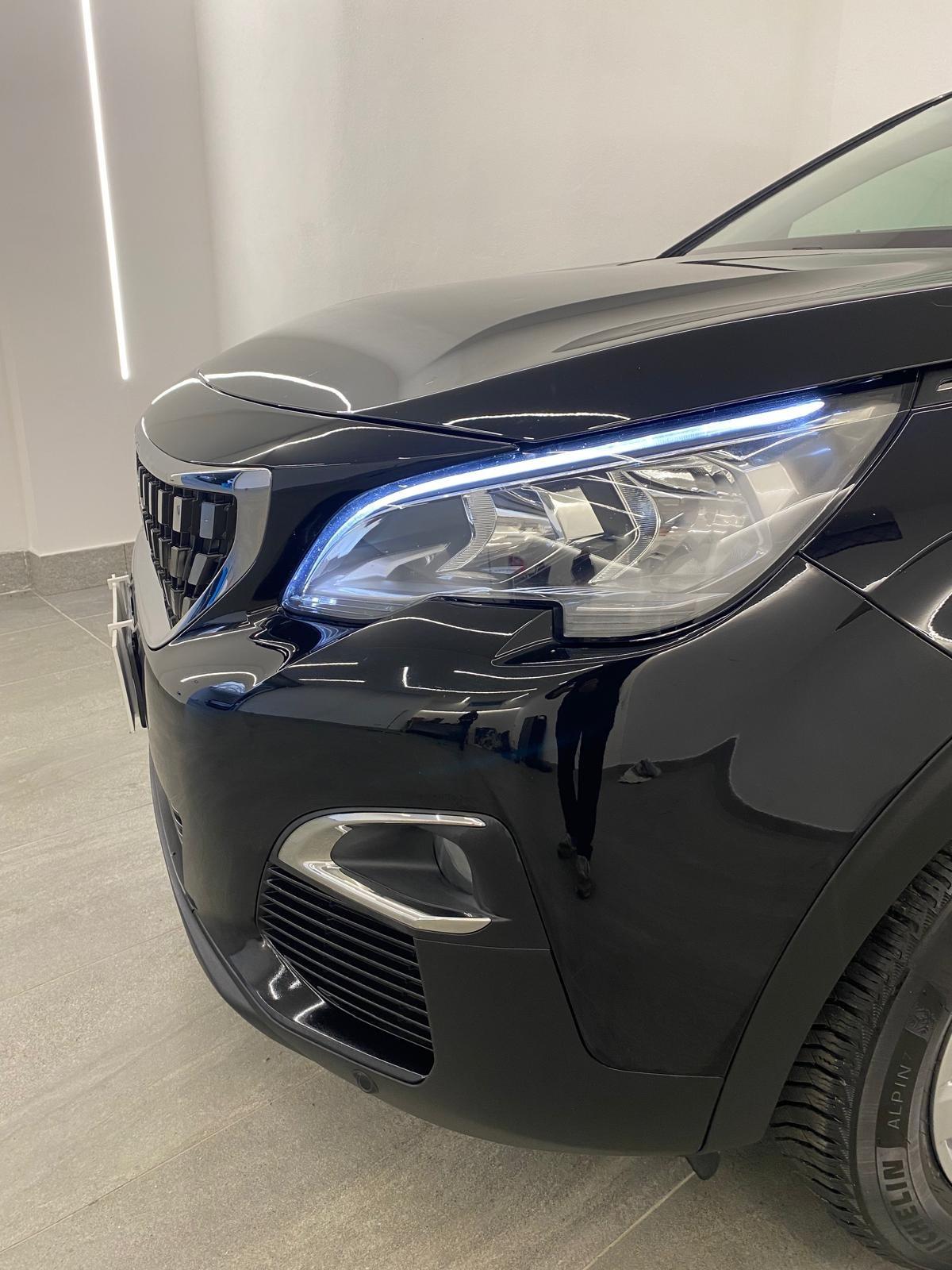 Peugeot 3008 BlueHDi 130 S&S EAT8 Business