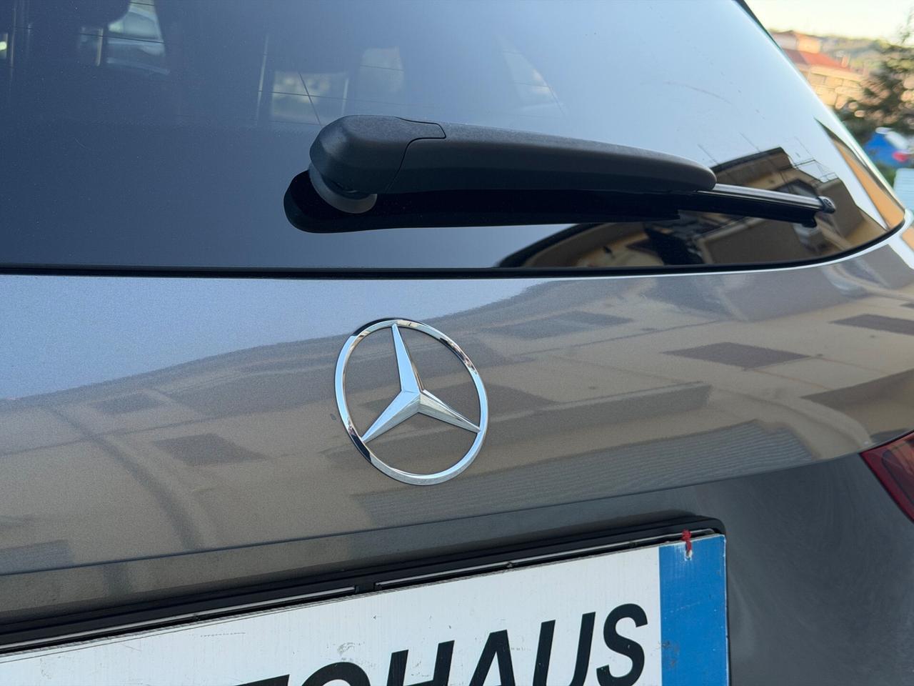 Mercedes-benz GLA 200 d AMG Premium - IVA ESPOSTA