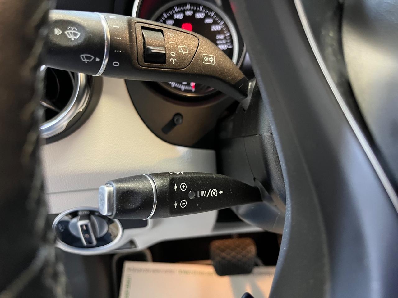 Mercedes-benz GLA 200 d Automatic Sport