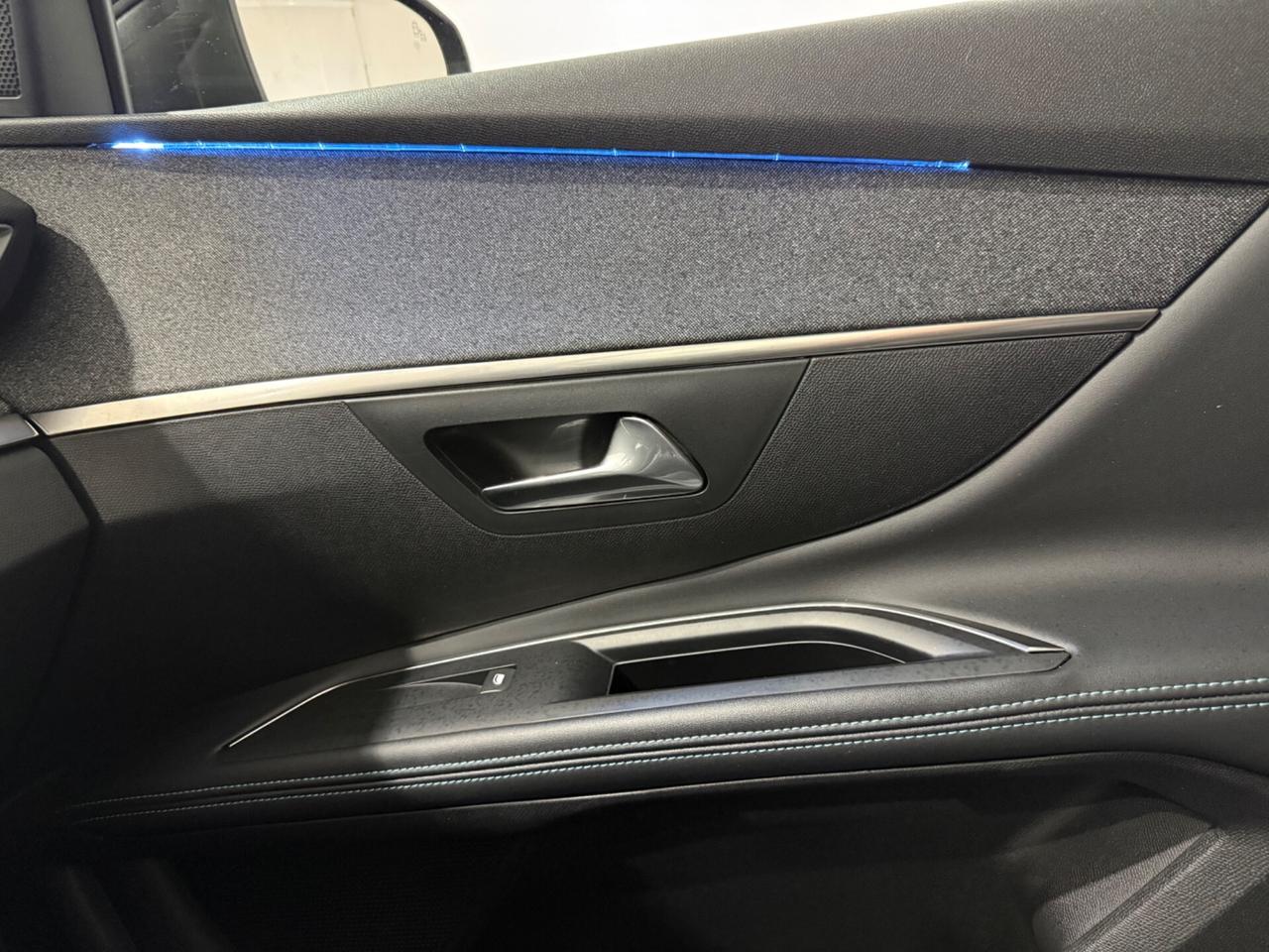 PEUGEOT 5008 ALLURE PACK UNICO PROPRIETARIO CON IVA ESPOSTA