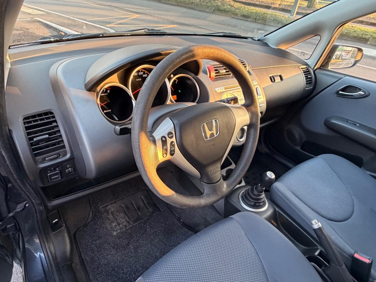 Honda Jazz 1.4 i-DSi 5p. Graph.