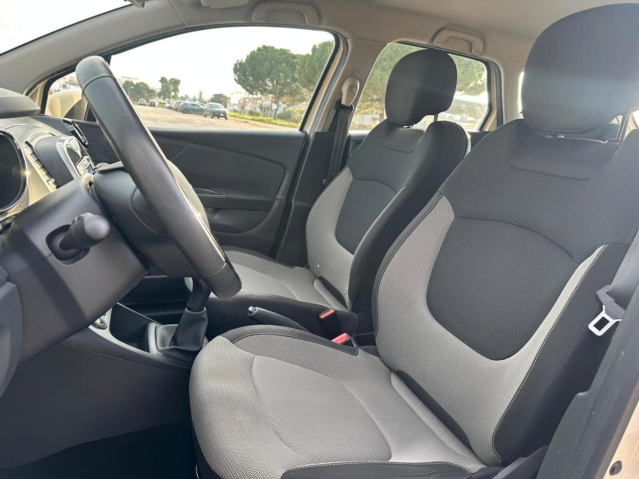 Renault Captur 1.5DCI 90 CV GANCIO TRAINO ORIGINALE RENAULT