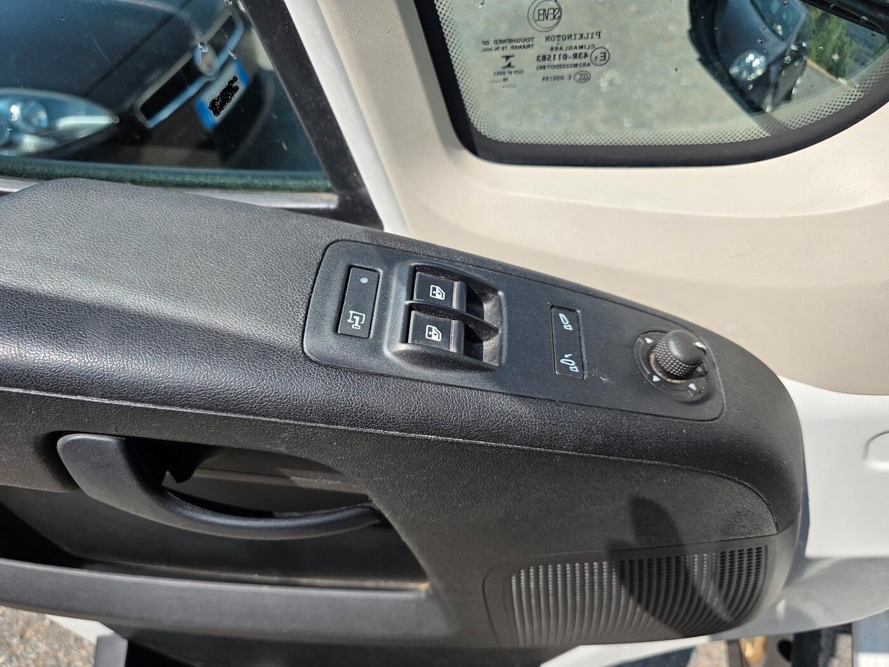 Peugeot Boxer 330 2.2 BlueHDi 140 UNICO PROPRIETARIO