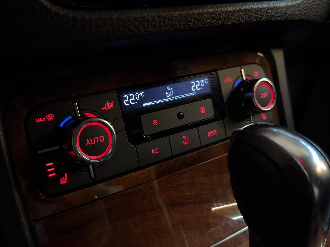 Volkswagen Touareg 3.0 TDI tiptronic BlueMotion Technology