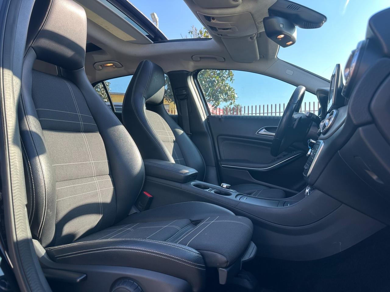 GLA 200 D 4MATIC PREMIUM FINANZIAMENTO