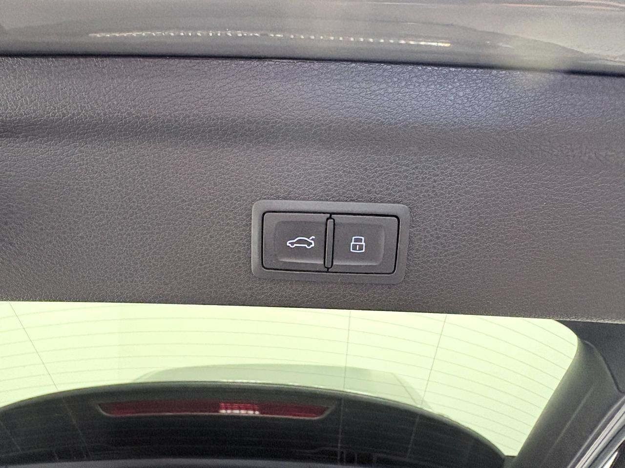 AUDI Q3 SPORTBACK 45 TFSI S-TRONIC QUATTRO IDENTITY BLACK