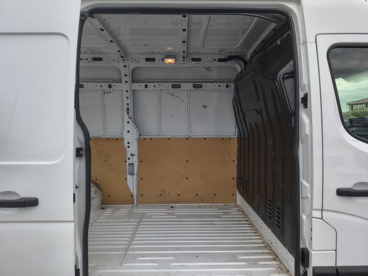 Nissan Interstar L2H2 2.3 dCi /DIESEL 135CV *TETTO MEDIO PASSO MEDIO*