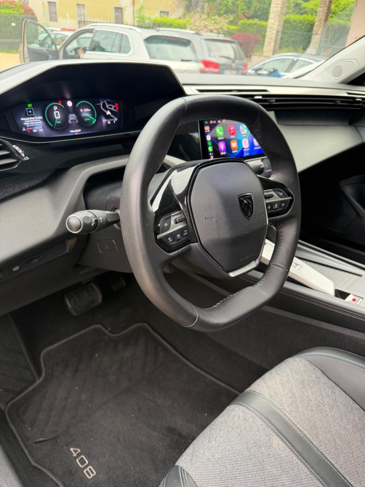 Peugeot 408 ALLURE FULLOPT EU6B KMCERT 360CAM