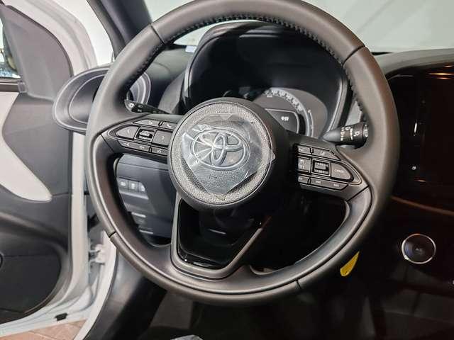 Toyota Aygo X 1.0 72cv Active + Telecamera