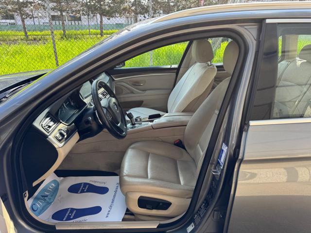 BMW 520 d xDrive Touring Modern 184CV NAVI