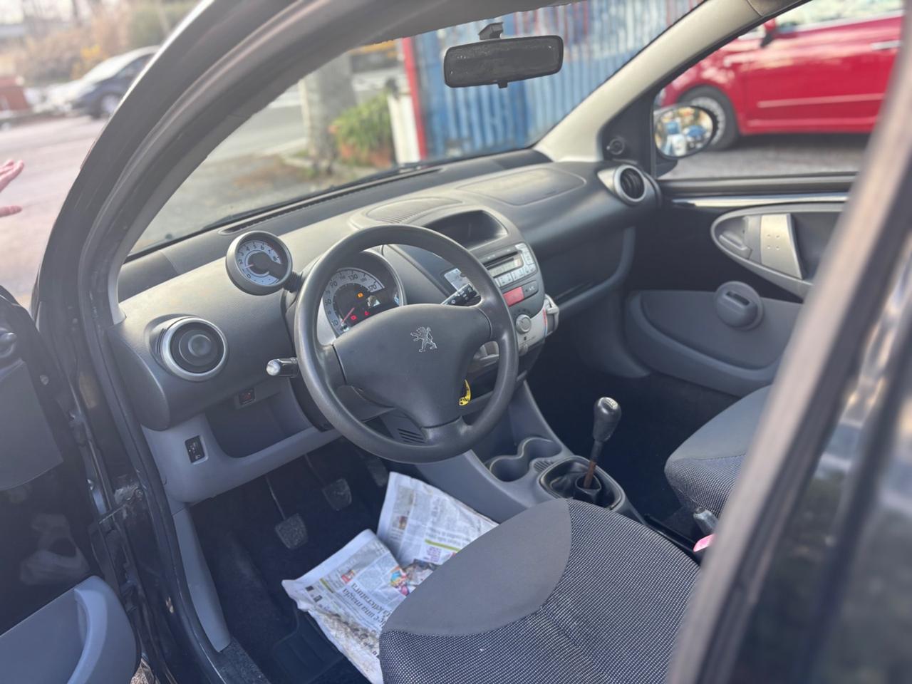 Peugeot 107 1.0 68CV 5p. Plaisir