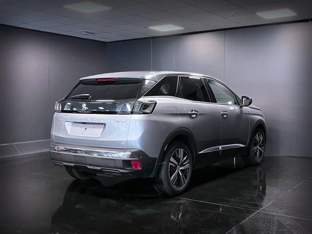 PEUGEOT 3008 Hybrid 225 e-EAT8 Allure