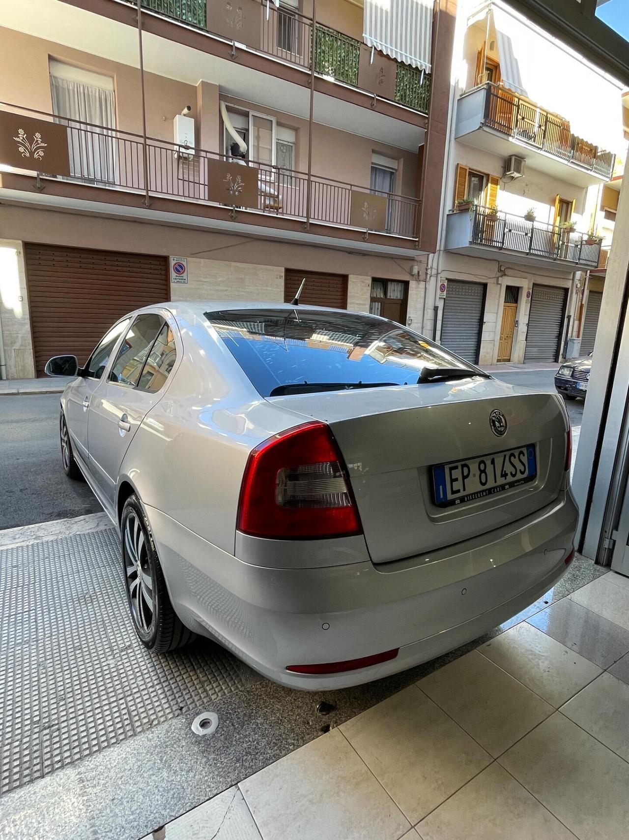 Skoda Octavia 1.6 TDI CR 105 CV Ambition SOLO 122.000KM