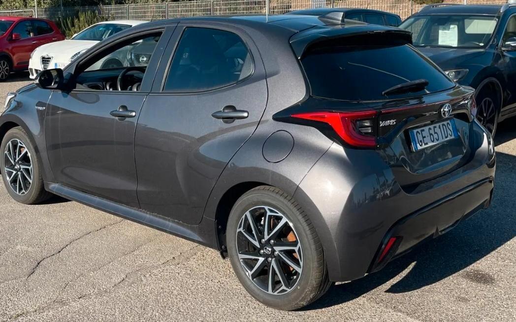 Toyota Yaris 1.5 Hybrid 5 porte Lounge