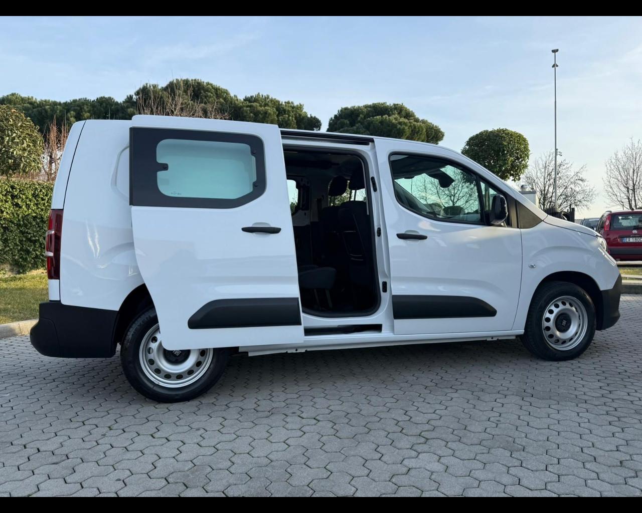 FIAT Doblò 2005 Benzina - DOBLO VAN CREW CAB 1.5 BLUEHDI 100CV
