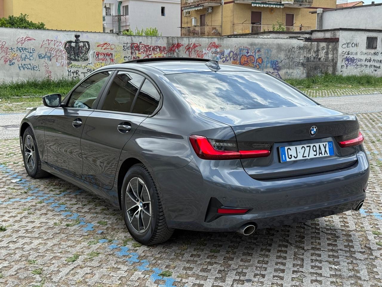 BMW 318d 2022 48V 2.0 150cv automatica