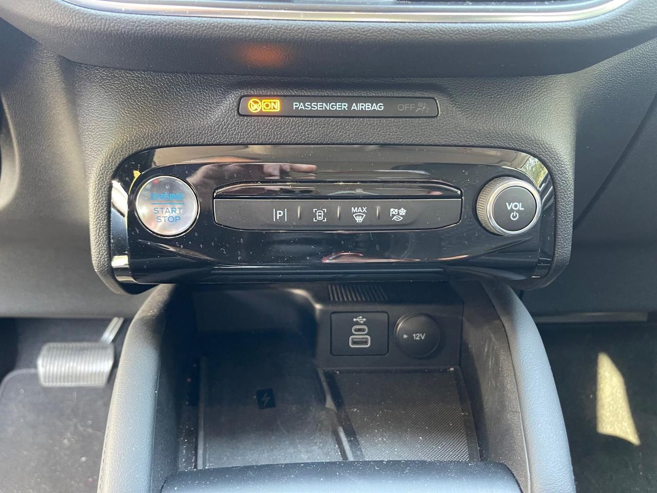 Ford Kuga Titanium 2.5 Duratec PHEV #7153