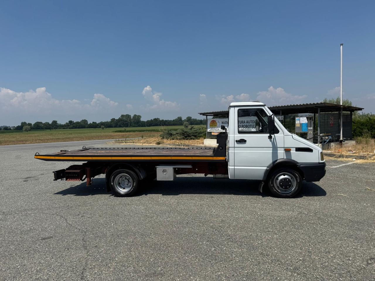 Iveco CARRO ATREZZI Patente C