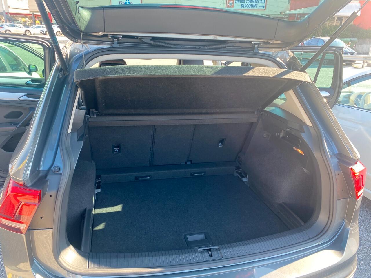 Volkswagen Tiguan 2.0 TDI SCR Business BlueMotion Technology