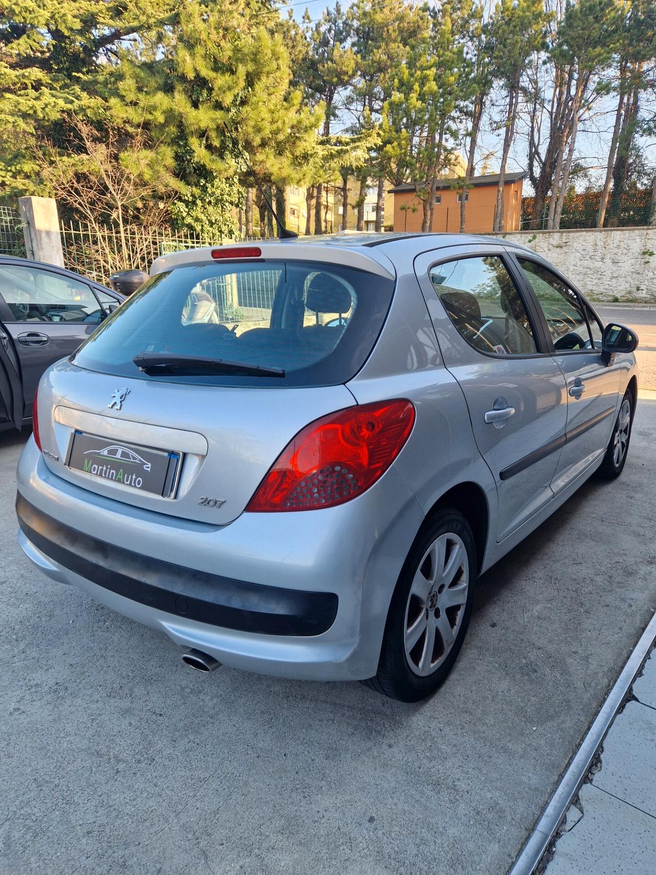 Peugeot 207 1.6 VTi 120CV 5p. - Garanzia 12 Mesi