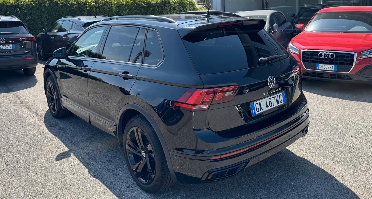 Volkswagen Tiguan 1.5 tsi R-Line 150cv dsg / NO VINCOLI /