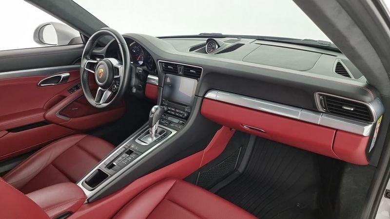 Porsche 911 911 3.0 Carrera 4 Coupé