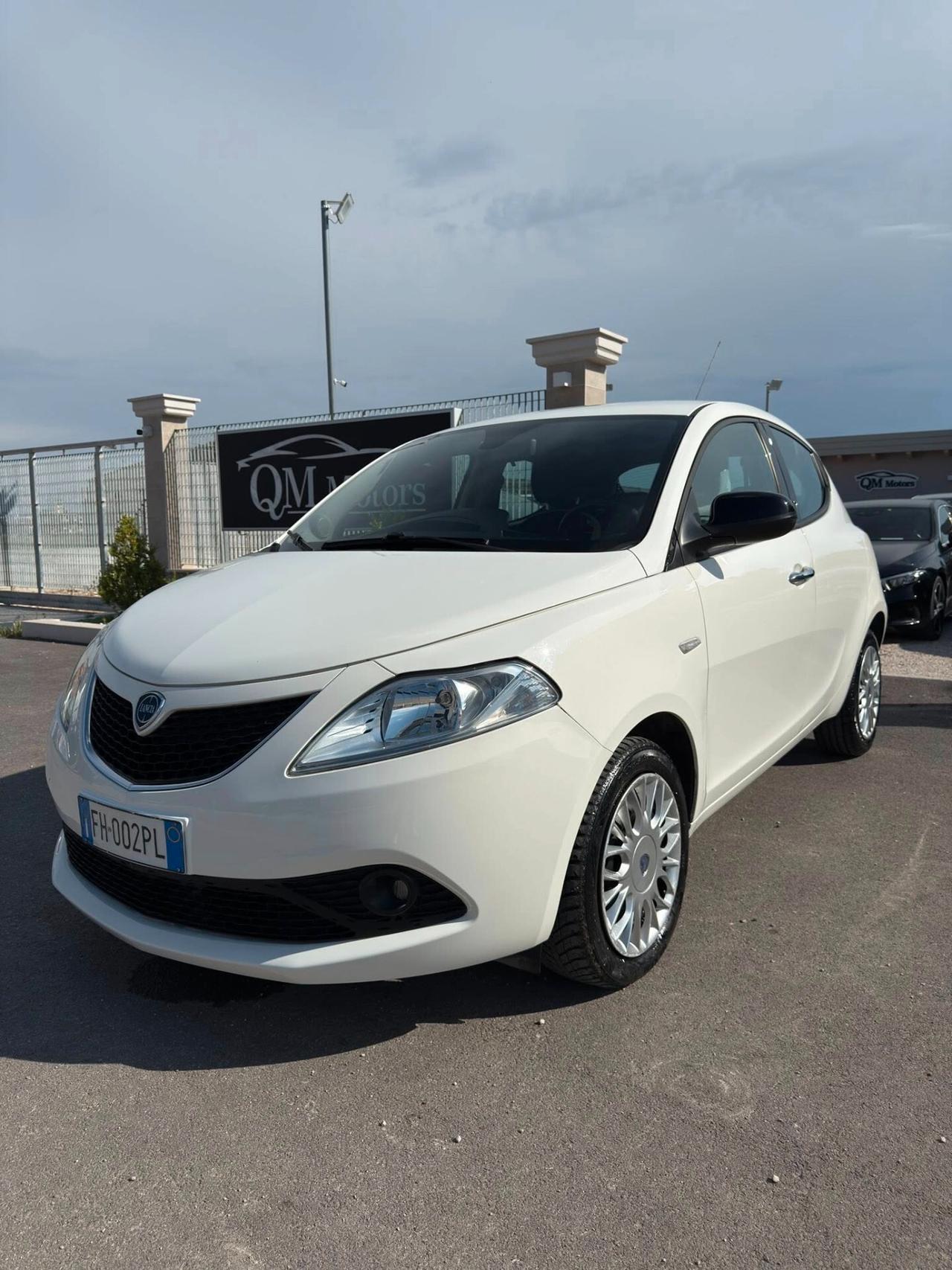 Lancia Ypsilon 1.3 MJT 16V 95 CV 5 porte S&S Gold