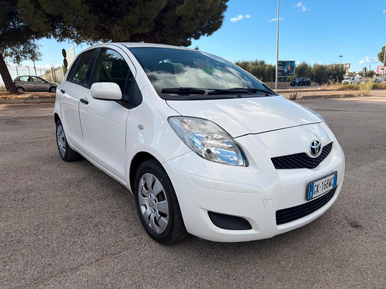 Toyota Yaris 1.4 D-4D DPF 5 porte