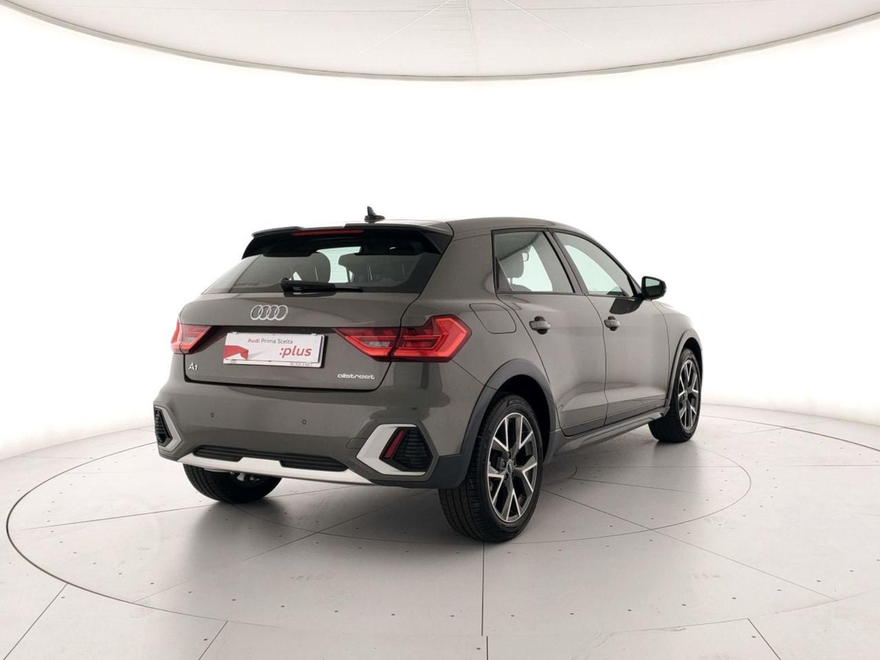 Audi A1 allstreet 30 1.0 tfsi admired 110cv s tronic