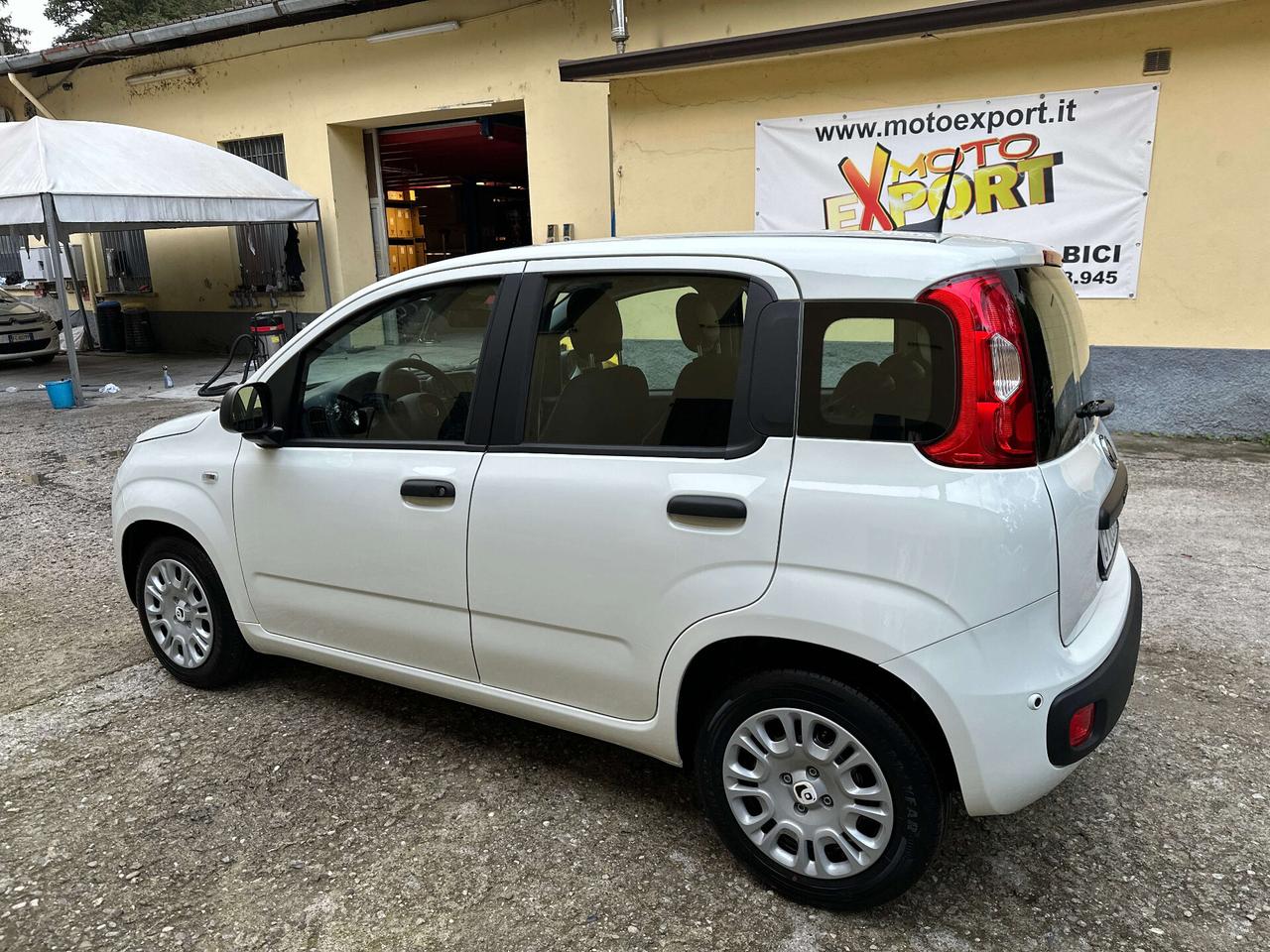 Fiat Panda 1.0 FireFly S&S Hybrid Pandina