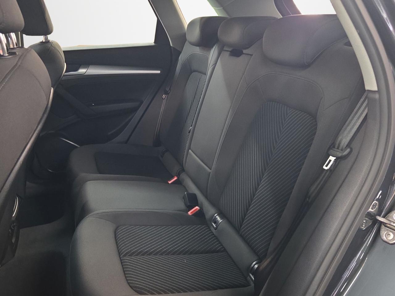 Audi Q5 35 TDI S tronic Business Advanced