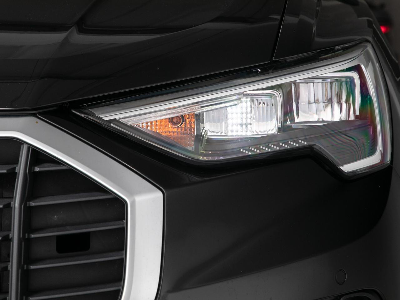 Audi Q3 35 2.0 tdi business s-tronic