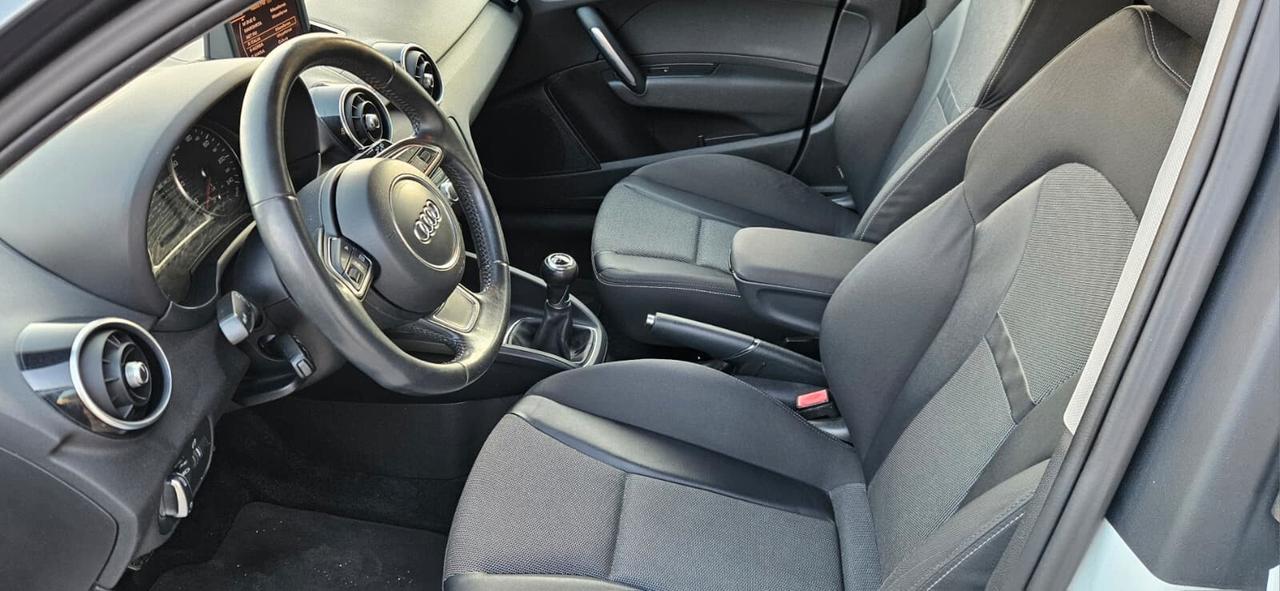 Audi A1 TDI 1.6 90CV Ambition
