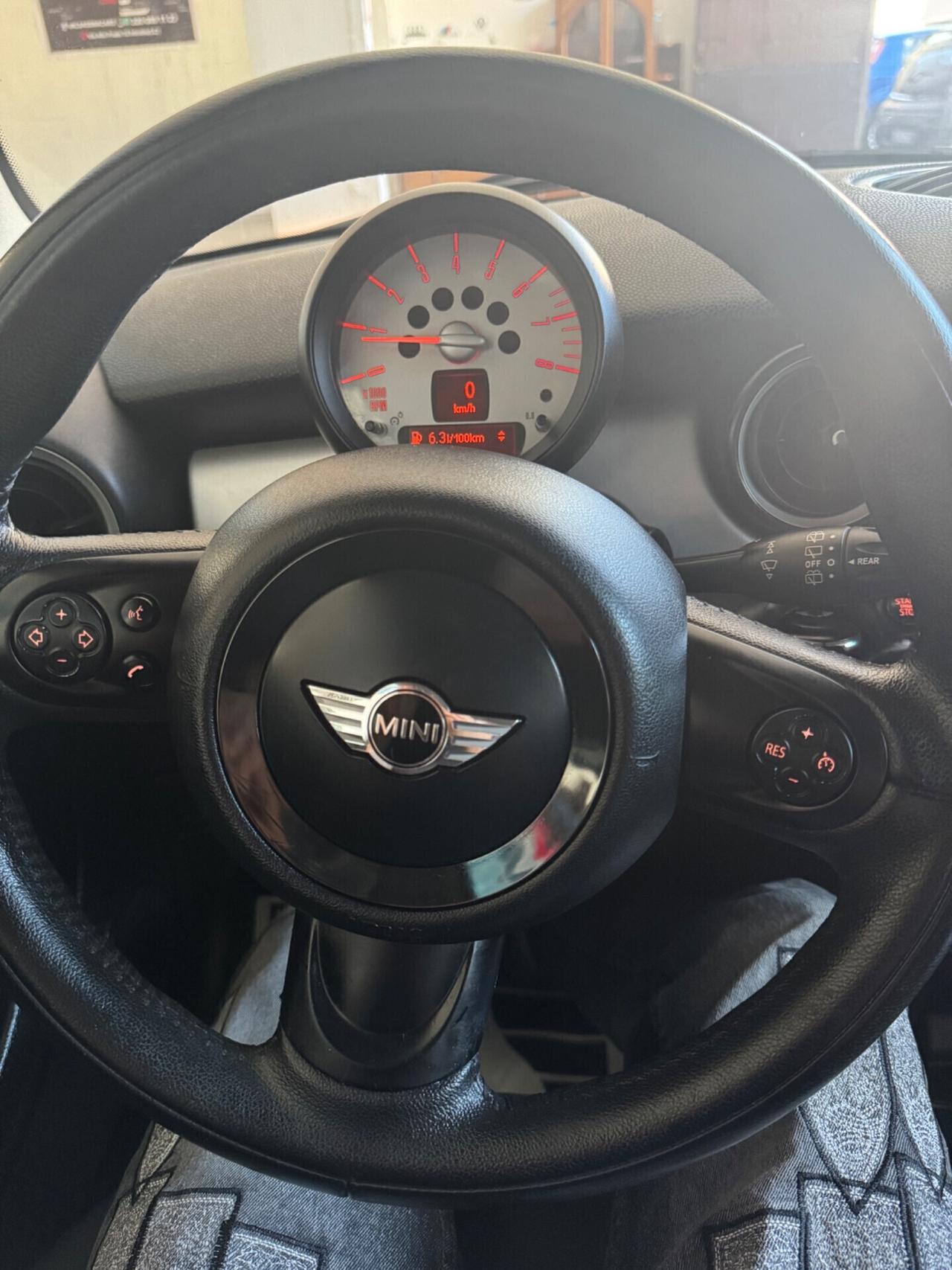 Mini 1.6 16V One (55kW)