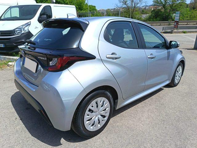 TOYOTA Yaris YARIS 1.5 HYBRID ACTIVE