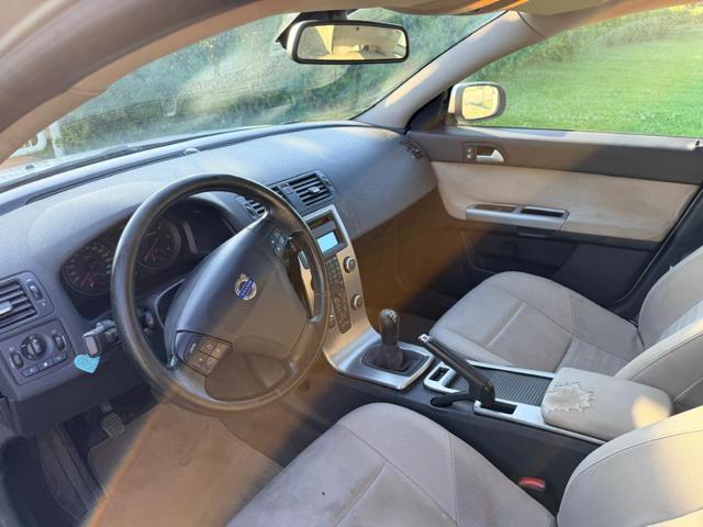 VOLVO V50 1.6 D cat Momentum