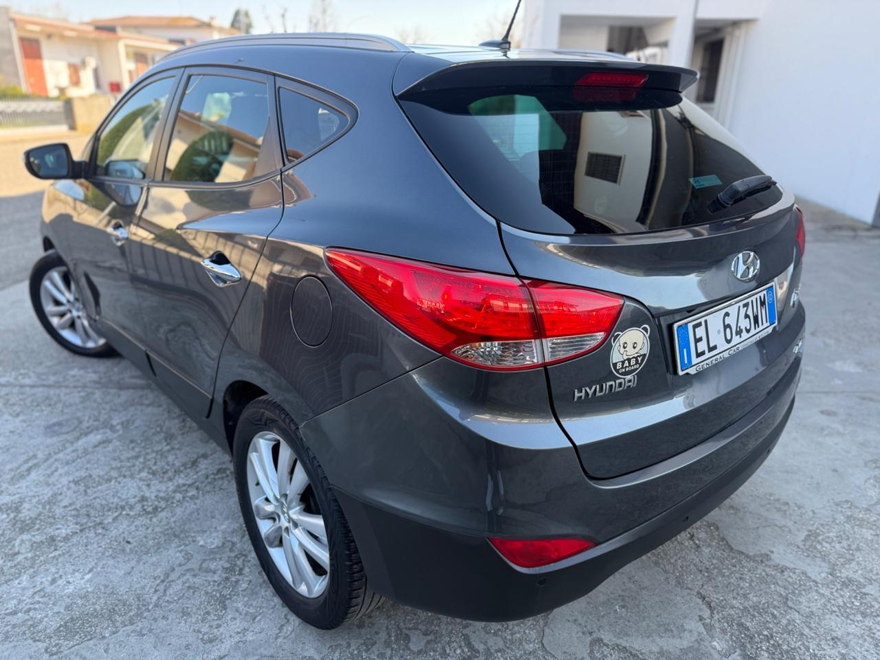 Hyundai iX35 2.0 CRDi 184CV 4WD 4x4 Automatic 2012