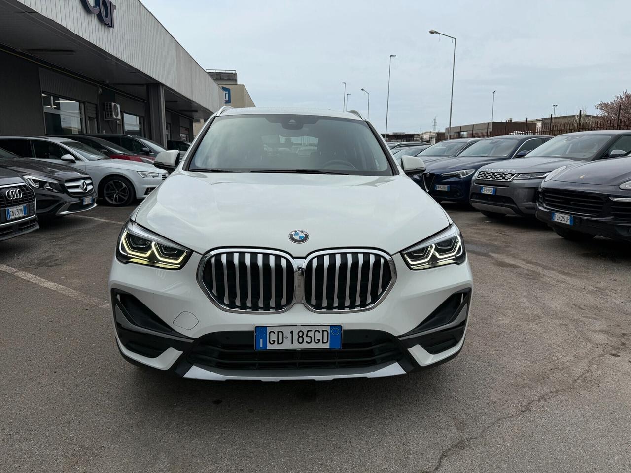 BMW X1 X1 sdrive16d xLine SERVICE IN BMW