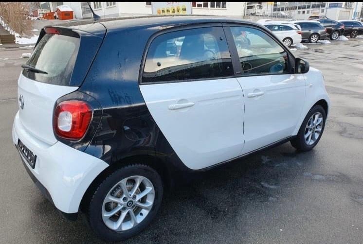 Smart ForFour 90cv Passion Cambio manuale Navi sensori