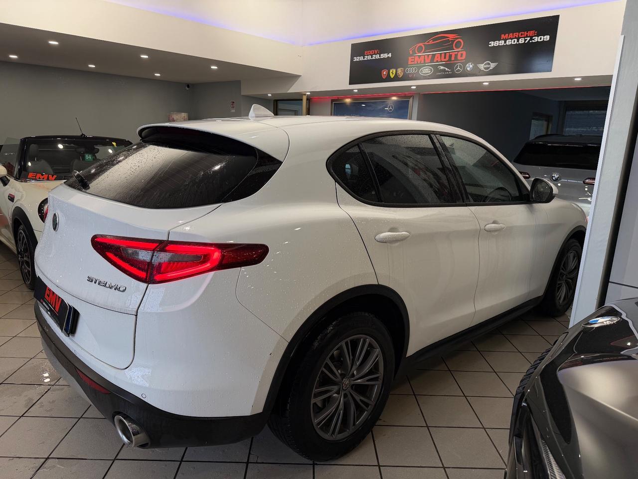 Stelvio 2.2 Turbodiesel 150 CV AT8 RWD Super
