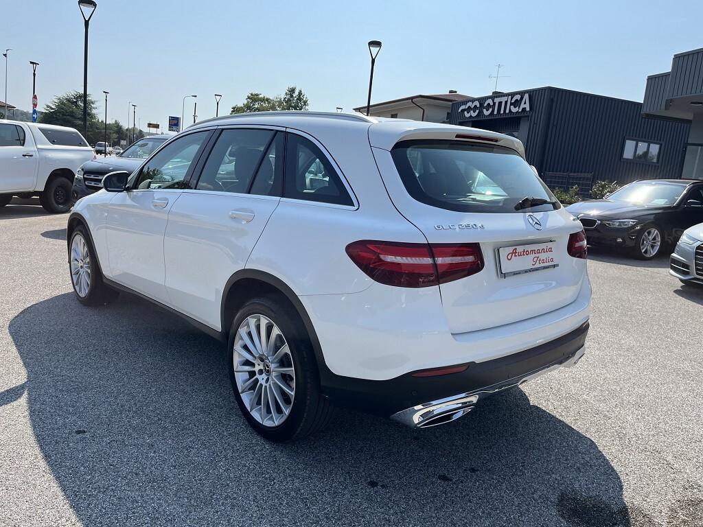 MERCEDES GLC 250 4 MATIC PREMIUM